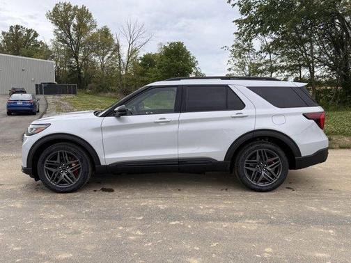 Space White Metallic 2026 Ford Explorer ST