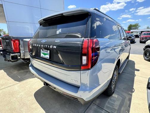 Glacier Gray Metallic 2026 Ford Expedition Max Active