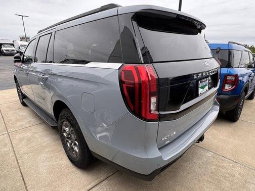 Glacier Gray Metallic 2026 Ford Expedition Max Active
