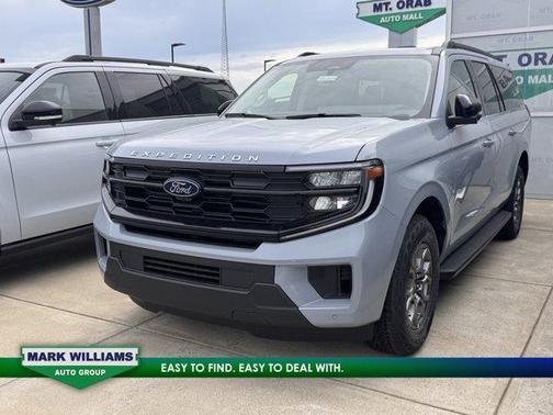 Glacier Gray Metallic 2026 Ford Expedition Max Active