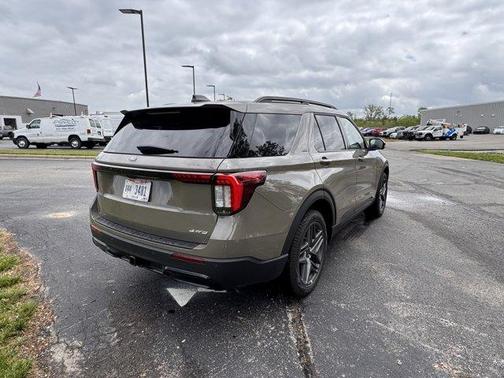 Gray 2026 Ford Explorer ST-Line