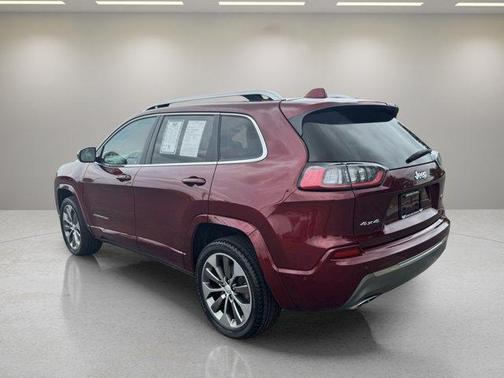 2019 Jeep Cherokee Overland
