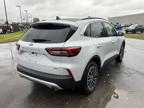 2026 Ford Escape PHEV