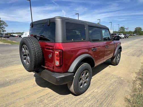 Ruby Red Metallic Tinted Clearcoat 2026 Ford Bronco Big Bend