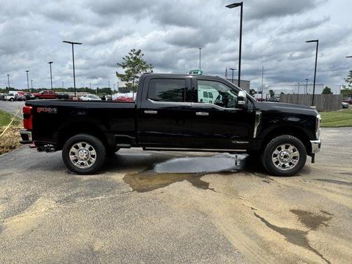 Agate Black Metallic 2026 Ford F-250 King Ranch