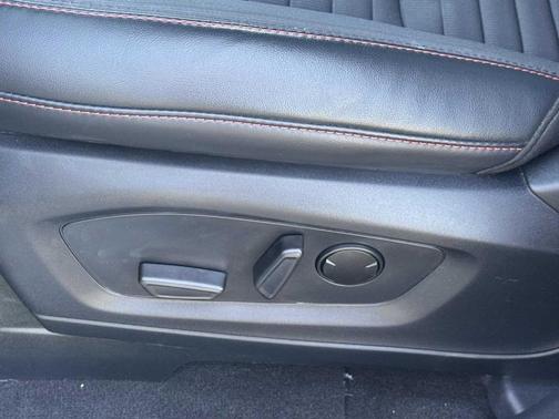 Carbonized Gray Metallic 2025 Ford Explorer ST-Line