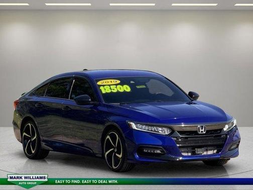 Still Night Pearl 2019 Honda Accord Sport