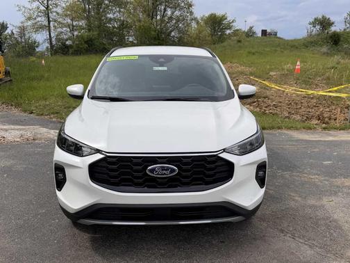 Star White 2026 Ford Escape ST-Line Select