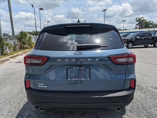 2025 Ford Escape ST-Line