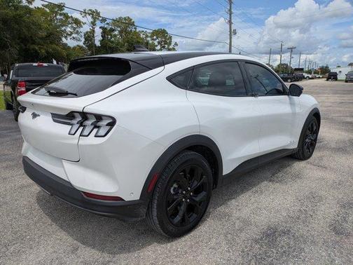2024 Ford Mustang Mach-E Select