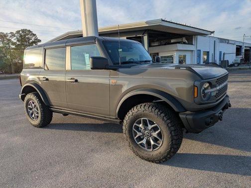 Gray 2025 Ford Bronco Badlands