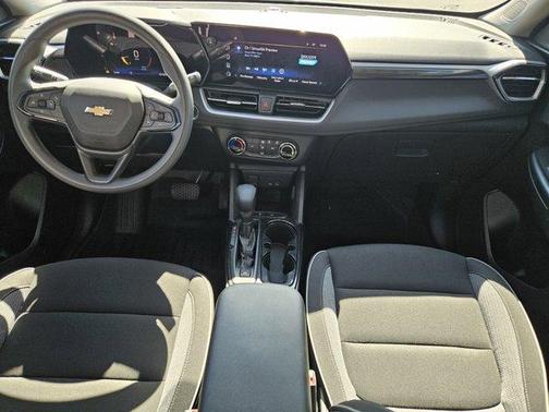 2025 Chevrolet Trailblazer LS