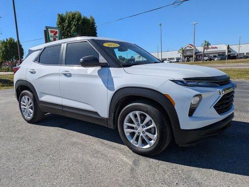 2025 Chevrolet Trailblazer LS