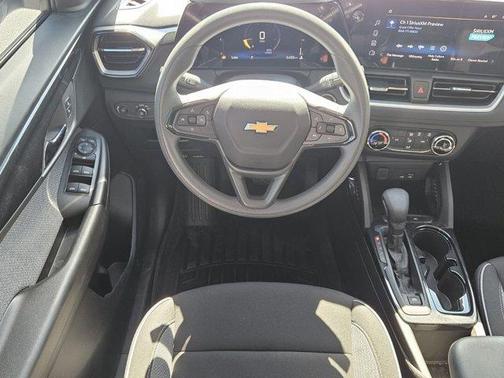 2025 Chevrolet Trailblazer LS