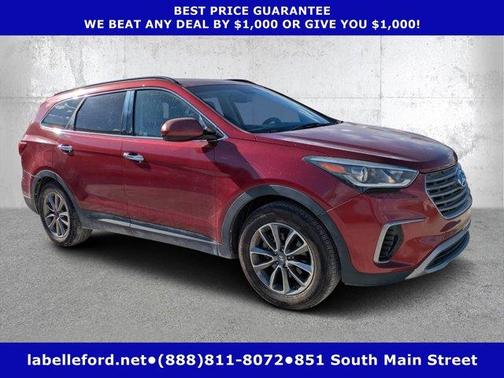 2017 Hyundai SANTA FE SE