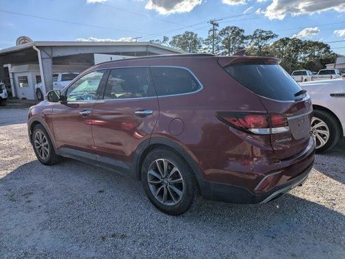 2017 Hyundai SANTA FE SE
