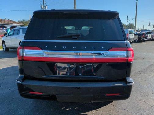 Black 2021 Lincoln Navigator Reserve