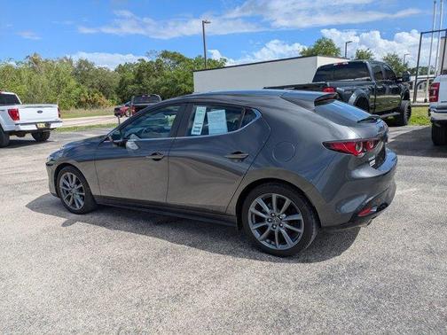 2022 Mazda Mazda3 FWD w/Preferred Package