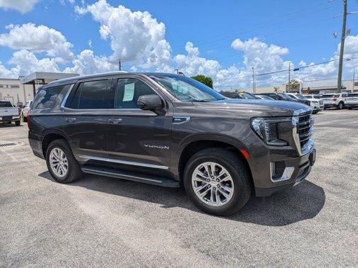 Smokey Quartz Metallic 2021 GMC Yukon SLT