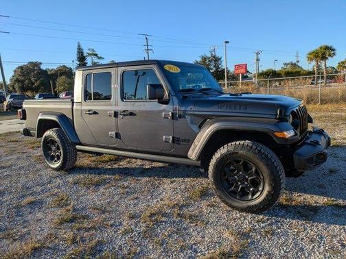 2023 Jeep Gladiator Sport