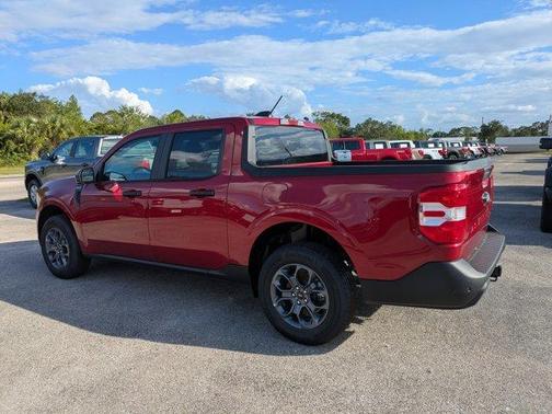 2025 Ford Maverick XLT