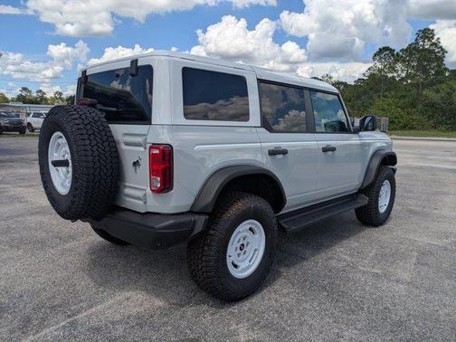 Avalanche Gray 2026 Ford Bronco Heritage Edition