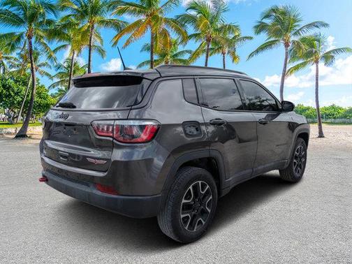 Granite Crystal Clearcoat Metallic 2019 Jeep Compass Trailhawk