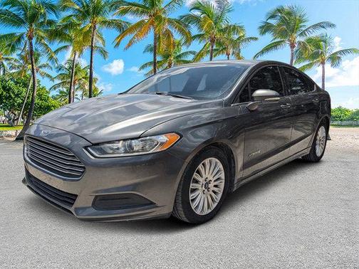 2015 Ford Fusion Hybrid SE