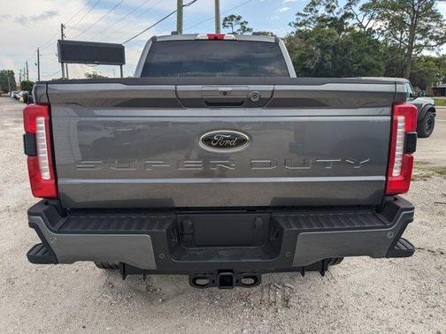 2025 Ford F-350 Lariat Super Duty
