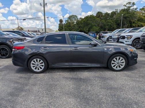 Platinum Graphite 2017 Kia Optima LX