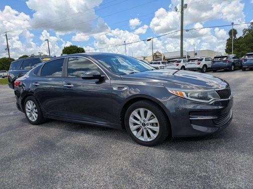 Platinum Graphite 2017 Kia Optima LX