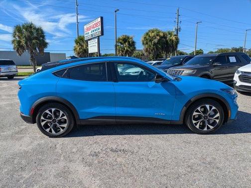 2024 Ford Mustang Mach-E Select