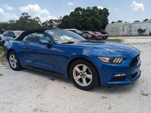 2017 Ford Mustang V6
