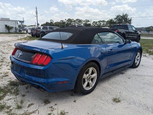 2017 Ford Mustang V6