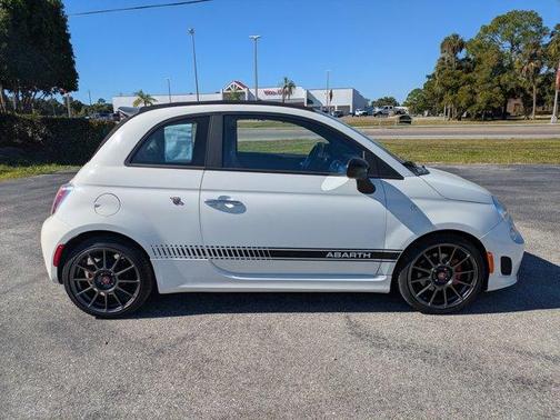 2013 FIAT 500C Abarth