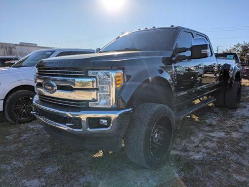 2017 Ford F-350 Lariat Super Duty