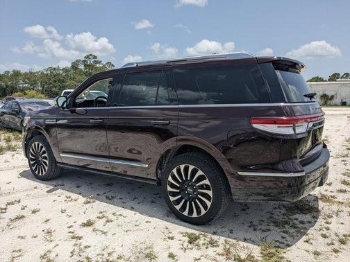 2024 Lincoln Navigator Black Label