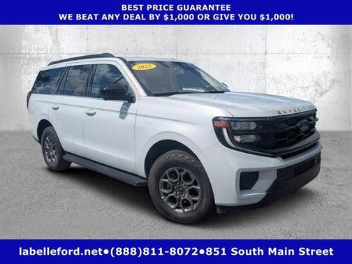 Oxford White 2025 Ford Expedition Active