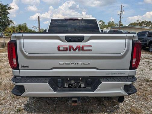 2022 GMC Sierra 2500 Denali