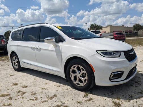 2022 Chrysler Pacifica Limited