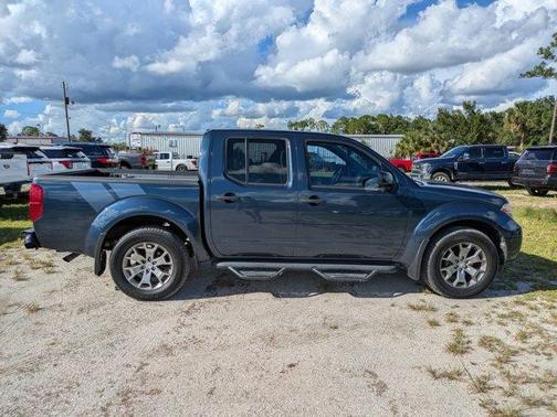 2021 Nissan Frontier SV