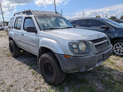 Silver Ice Clearcoat Metallic 2002 Nissan Xterra XE S/C