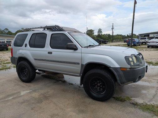 Silver Ice Clearcoat Metallic 2002 Nissan Xterra XE S/C