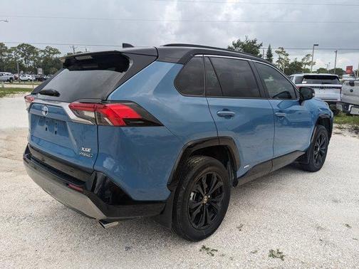 2024 Toyota RAV4 Hybrid XSE