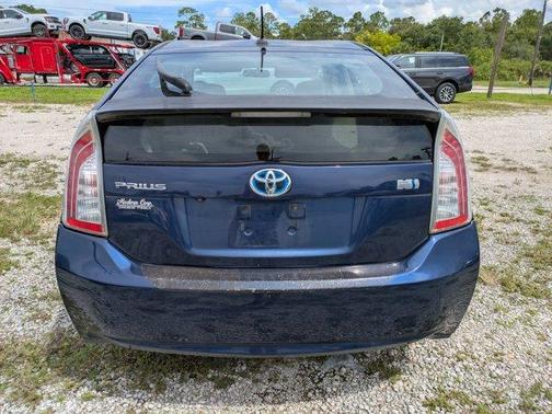 2013 Toyota Prius Three