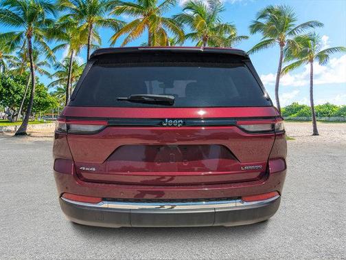 2023 Jeep Grand Cherokee Laredo