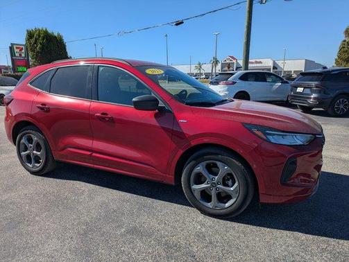 2023 Ford Escape ST-Line