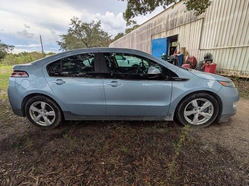 2015 Chevrolet Volt Base