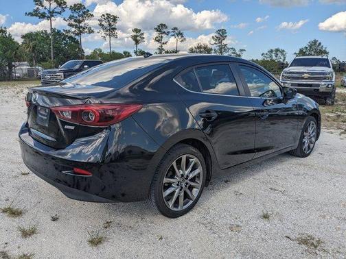 2018 Mazda Mazda3 Grand Touring