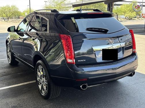 Sapphire Blue Metallic 2016 Cadillac SRX Performance Collection